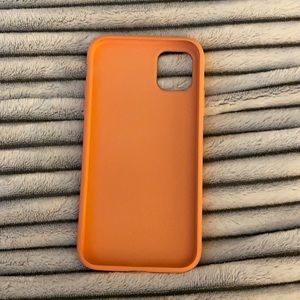 🧡MVMT iPhone 11 Orange Cream Phone Case🧡